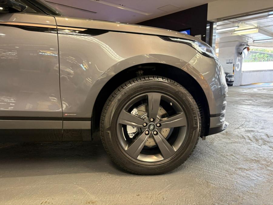 Velar R-Dynamic S P250 - Image 3